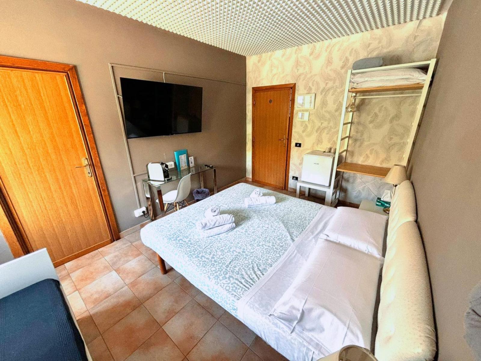 Di Martino Residence Рим Екстер'єр фото