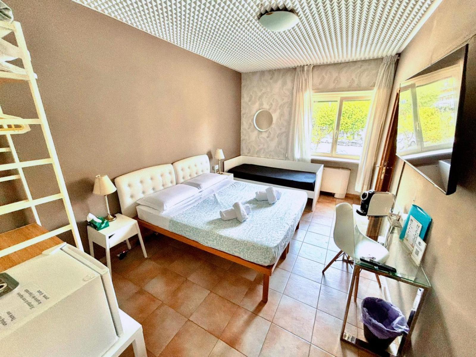 Di Martino Residence Рим Екстер'єр фото