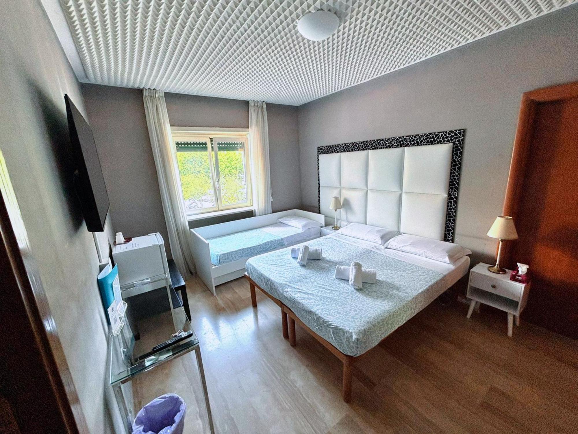 Di Martino Residence Рим Екстер'єр фото